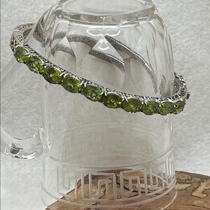 Peridot Bangle Hinged Women’s Filagree Hearts 925 STS Marked Vintage 10 Gems